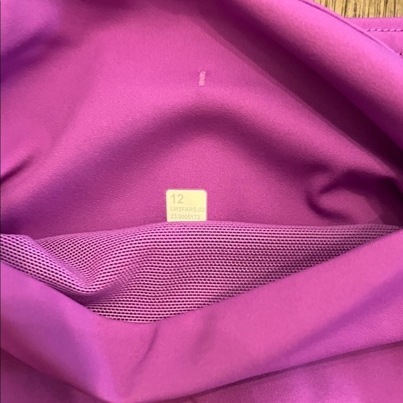Lululemon Moonlit Magenta leggings 12 - Picture 5 of 6